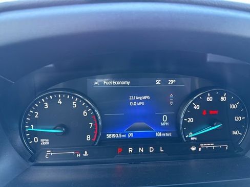 Used 2024 Ford Explorer XLT w/ Equipment Group 202A image 13