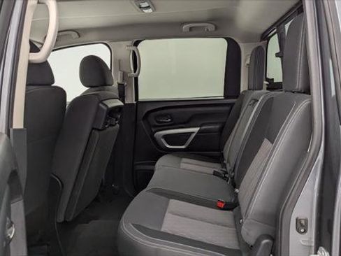 Used 2023 Nissan Titan SV image 16