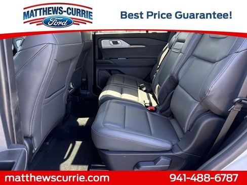 New 2025 Ford Explorer Active w/ Active Comfort Package image 12