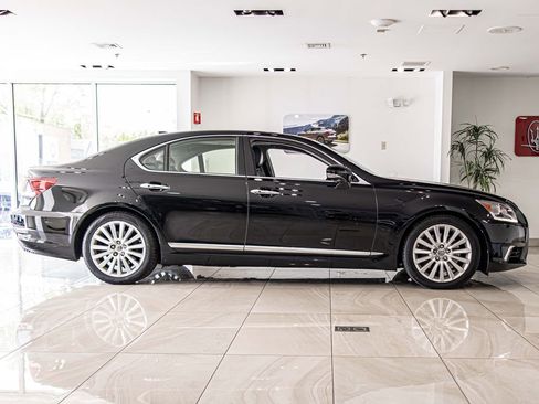 Used 2017 Lexus LS 460 AWD w/ Comfort Package image 9
