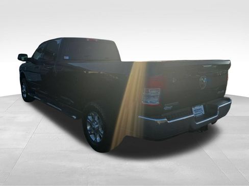 Used 2019 RAM 3500 Big Horn AWD/4WD image 3