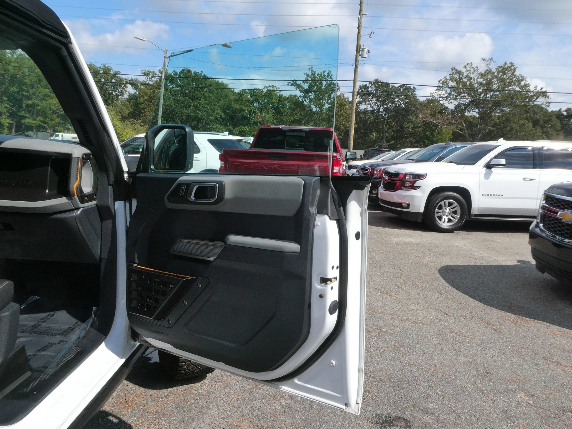 Used 2021 Ford Bronco Badlands w/ Sasquatch Package AWD/4WD image 25