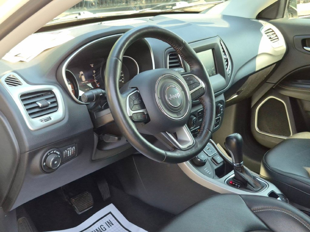 Used 2019 Jeep Compass Latitude w/ Popular Equipment Group AWD/4WD image 13