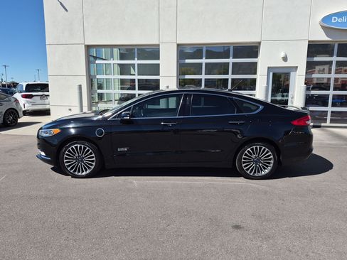 Used 2017 Ford Fusion Energi Titanium FWD image 9