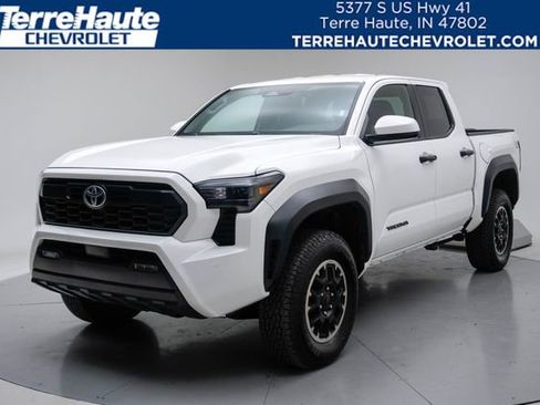 Used 2024 Toyota Tacoma TRD Off-Road AWD/4WD image 1