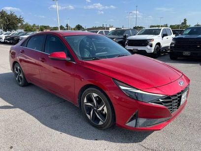Used 2023 Hyundai Elantra Limited