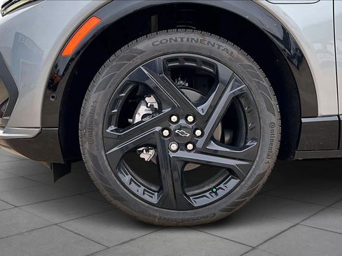 New 2025 Chevrolet Equinox EV RS image 12