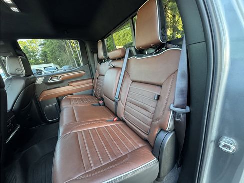 Used 2024 GMC Sierra 1500 Denali Ultimate image 7