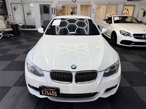 Used 2013 BMW 335i Convertible RWD image 3