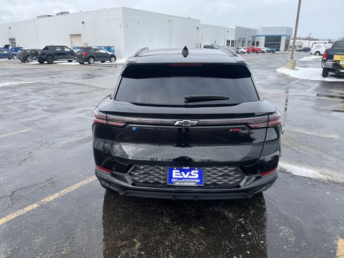 Used 2024 Chevrolet Equinox EV RS image 5