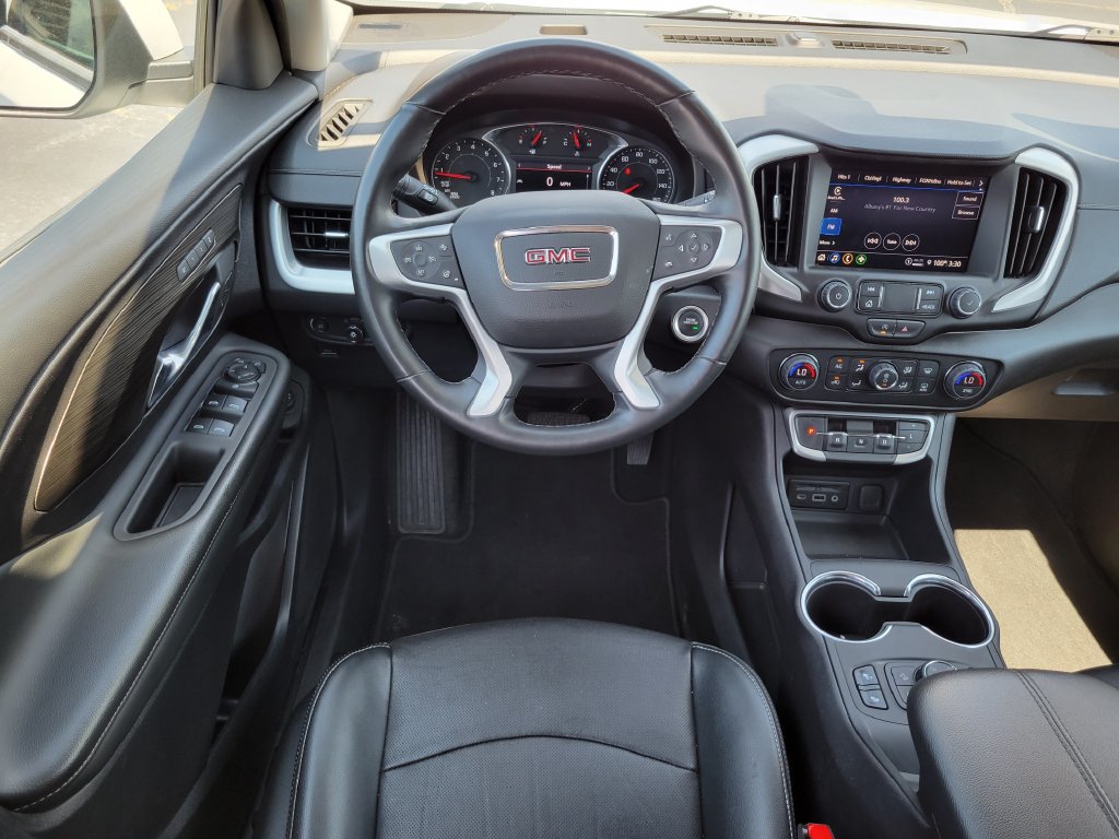Used 2024 GMC Terrain SLT AWD/4WD image 19