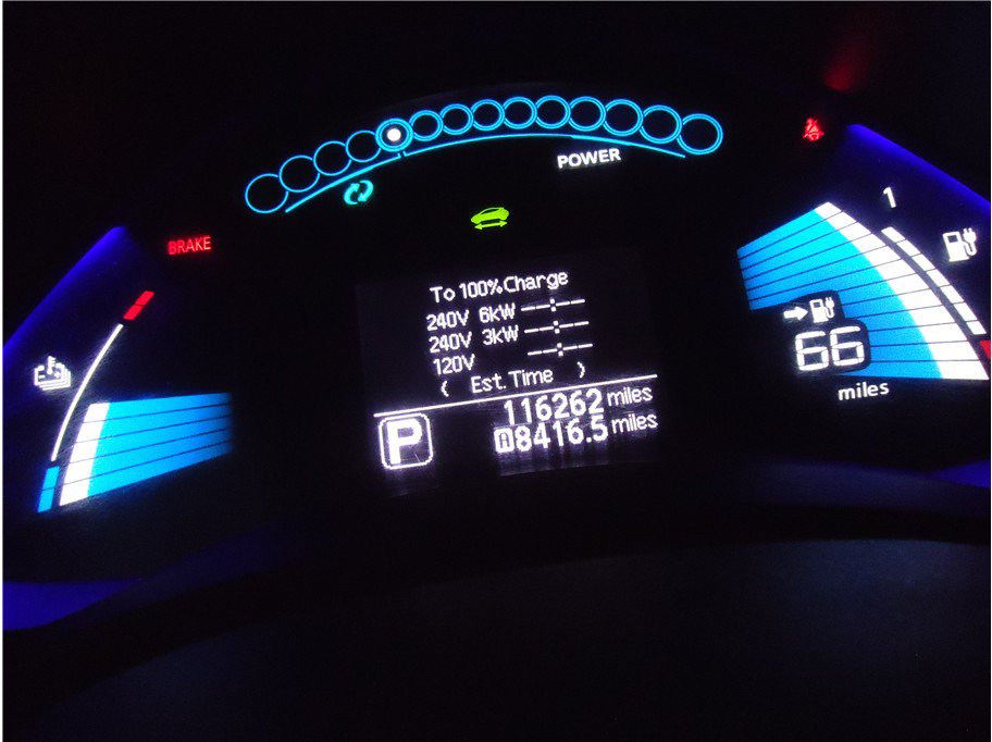 Used 2013 Nissan Leaf SL w/ Premium Pkg FWD image 27