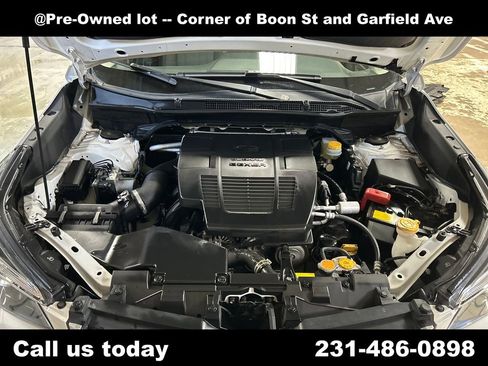 Used 2020 Subaru Forester Premium AWD/4WD image 10