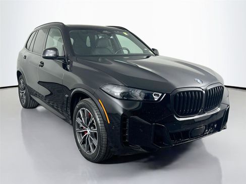 Used 2024 BMW X5 xDrive40i w/ M Sport Package AWD/4WD image 8