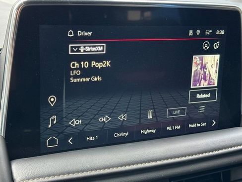 Used 2024 GMC Yukon XL AT4 w/ Technology Package AWD/4WD image 22