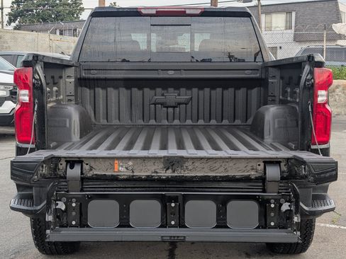 New 2026 Chevrolet Silverado 1500 LT Trail Boss w/ LT Trail Boss Premium Package AWD/4WD image 8
