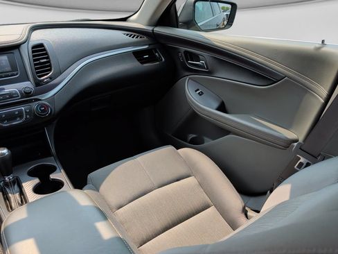 Used 2015 Chevrolet Impala LS w/ LS Convenience Package FWD image 23