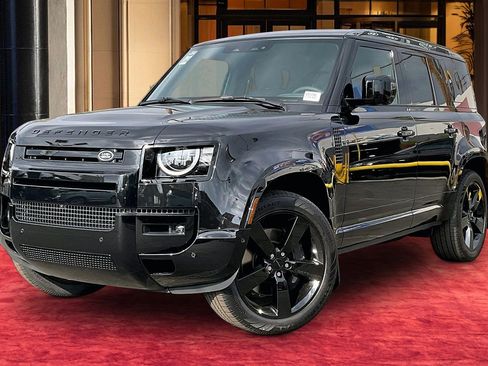 New 2026 Land Rover Defender 110 X-Dynamic SE image 1