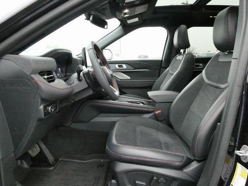 Certified 2025 Ford Explorer ST w/ Sun And Sound Package image 26