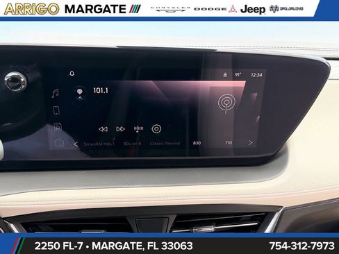 Used 2024 Buick Encore GX Preferred FWD image 23