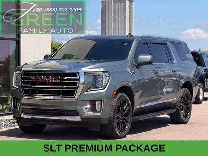 Used 2023 GMC Yukon XL SLT w/ SLT Premium Package