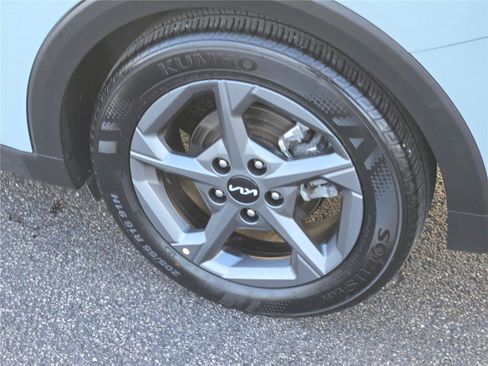 Used 2025 Kia K4 FWD image 18