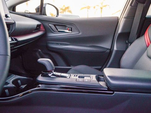 Used 2026 Toyota Prius XSE image 20