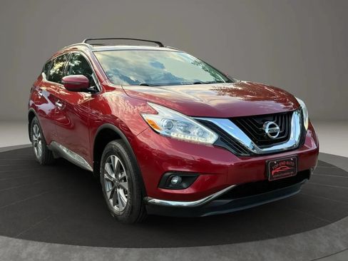Used 2017 Nissan Murano SV w/ Visibility Package AWD/4WD image 3