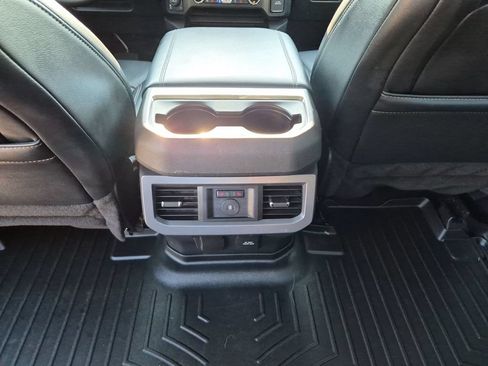 Used 2024 Ford F250 Lariat w/ Lariat Ultimate Package AWD/4WD image 34