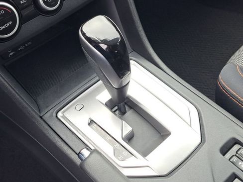 Used 2023 Subaru Crosstrek 2.0i Premium image 14