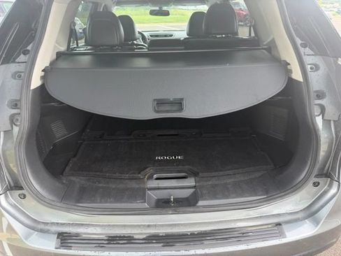 Used 2016 Nissan Rogue SL w/ SL Premium Package AWD/4WD image 7