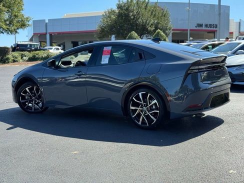 New 2026 Toyota Prius Plug-In Hybrid image 7