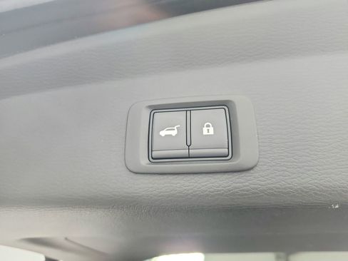 Used 2024 Mitsubishi Outlander SEL image 45