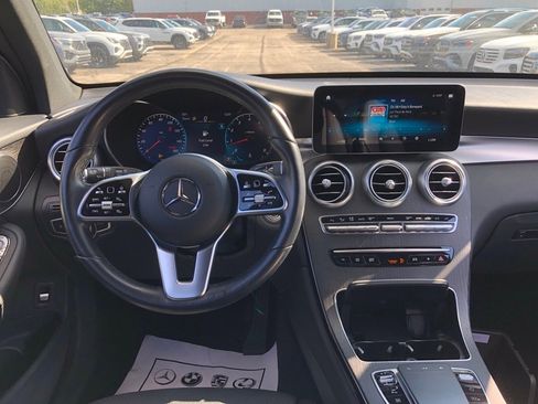 Used 2022 Mercedes-Benz GLC 300 4MATIC w/ Premium Package Lite image 17