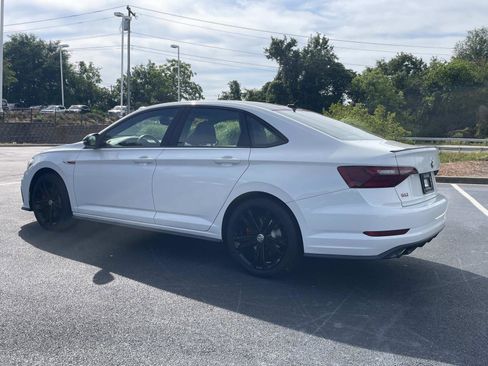 Used 2021 Volkswagen Jetta GLI Autobahn FWD image 4