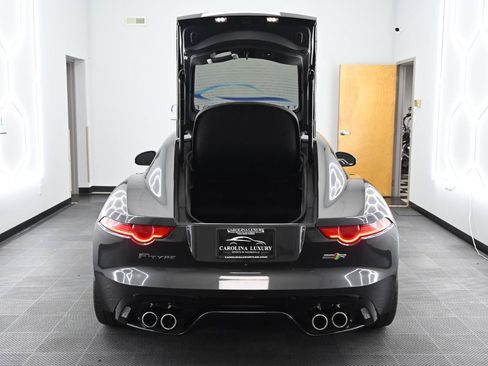 Used 2016 Jaguar F-TYPE R AWD/4WD image 38