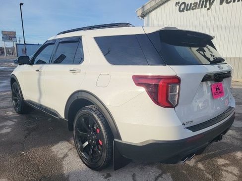 Used 2022 Ford Explorer ST w/ ST Street Pack AWD/4WD image 7