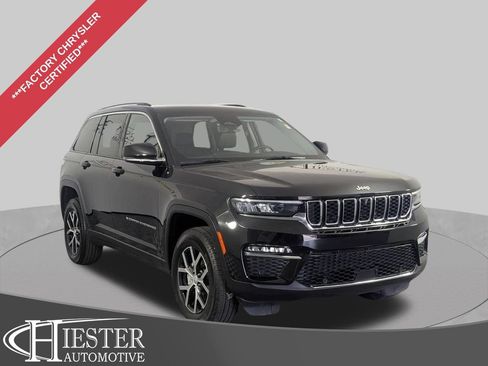 Used 2023 Jeep Grand Cherokee Limited w/ Luxury Tech Group II AWD/4WD image 1