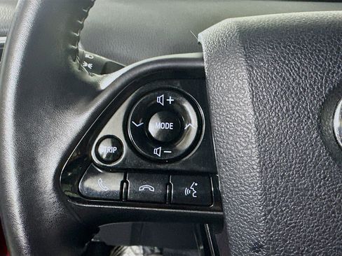 Used 2021 Toyota Prius Prime XLE image 16