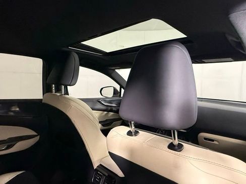 Used 2024 Lexus NX 250 FWD image 29