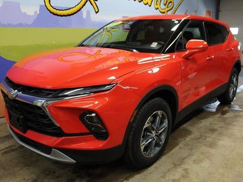 Certified 2025 Chevrolet Blazer LT image 8