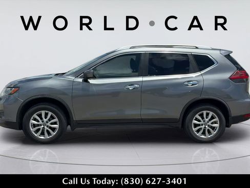 Used 2019 Nissan Rogue SV AWD/4WD image 11