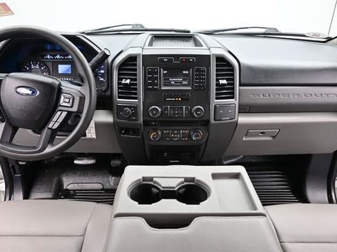Used 2017 Ford F250 XL w/ Power Equipment Group AWD/4WD image 13