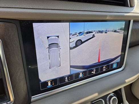 Used 2021 GMC Yukon XL Denali AWD/4WD image 23