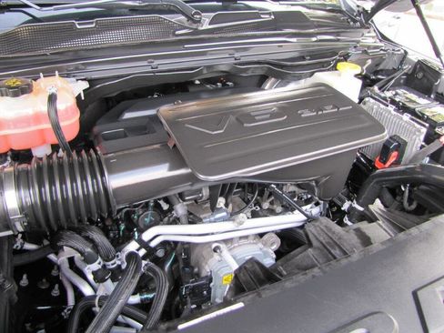 Used 2021 RAM 1500 Big Horn image 37