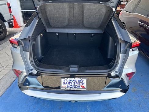 Used 2025 Buick Envista Sport Touring image 29