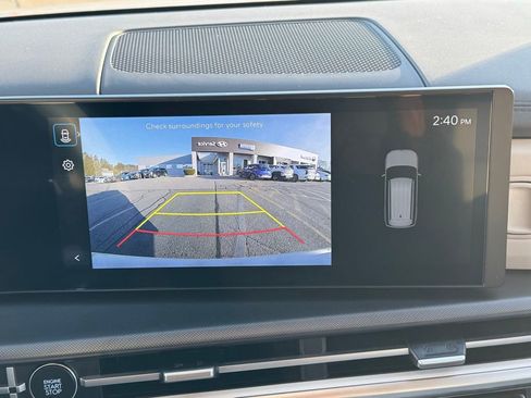 Used 2025 Hyundai Santa Fe SEL image 32