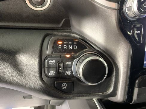 Used 2023 RAM 1500 Big Horn AWD/4WD image 23