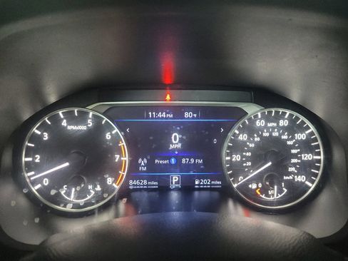 Used 2021 Nissan Altima 2.5 SR FWD image 23