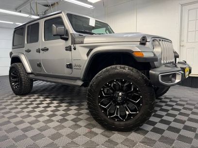 Used 2018 Jeep Wrangler Unlimited Sahara w/ Uconnect 4C Nav & Sound Group